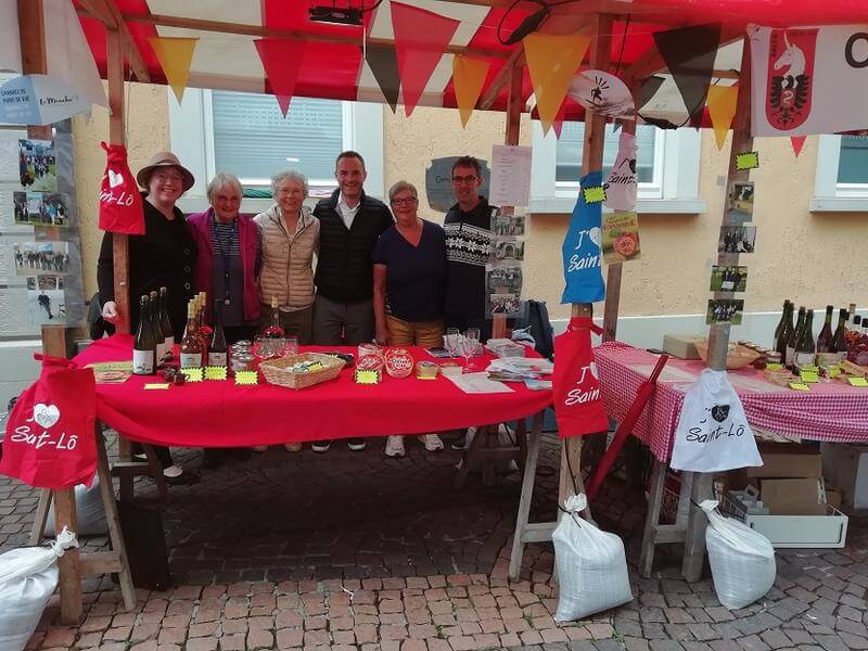 Stand_avec_Mosieur_le_Maire_dAalen