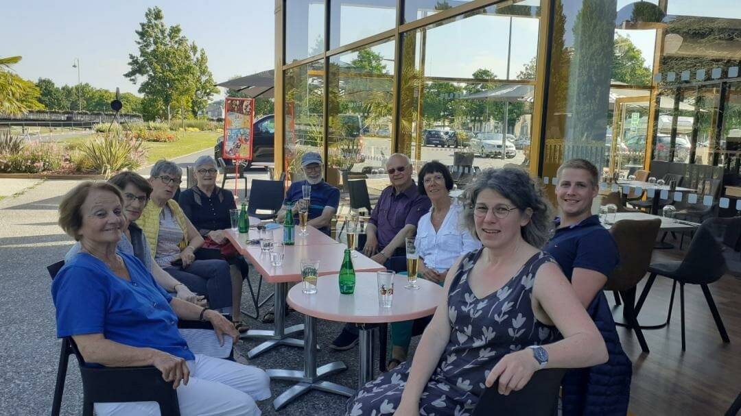 cafe conversation 2022